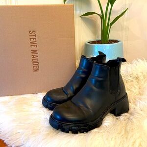 Steve Madden Combat Chelsea Boots